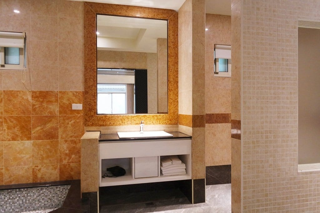 【住宿分享】台中大里,親子住宿推薦,超美全新裝潢,嵩夏汽車旅館,放鬆舒適,附近景點多、交通便利