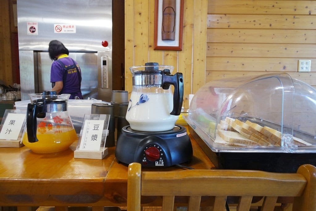 【住宿分享】2020南投鹿谷三生緣區賞螢行程推薦,溪頭金台灣山莊,超美山景清幽靜謐,一泊二食活魚兩吃