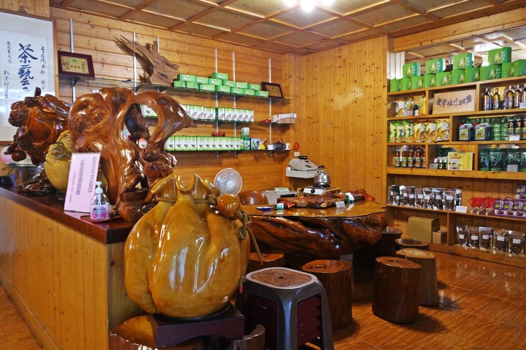 【住宿分享】2020南投鹿谷三生緣區賞螢行程推薦,溪頭金台灣山莊,超美山景清幽靜謐,一泊二食活魚兩吃