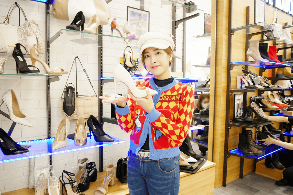 P1140398_meitu_2.png P1140398_meitu_2.png