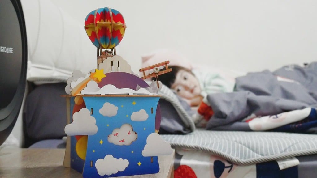 【禮物推薦】3D立體拼圖,JIGZLE全新探險系列旋轉音樂盒,免用膠輕鬆DIY,親子一起動手做增加互動更EASY - 第14張圖 MyVideo_2