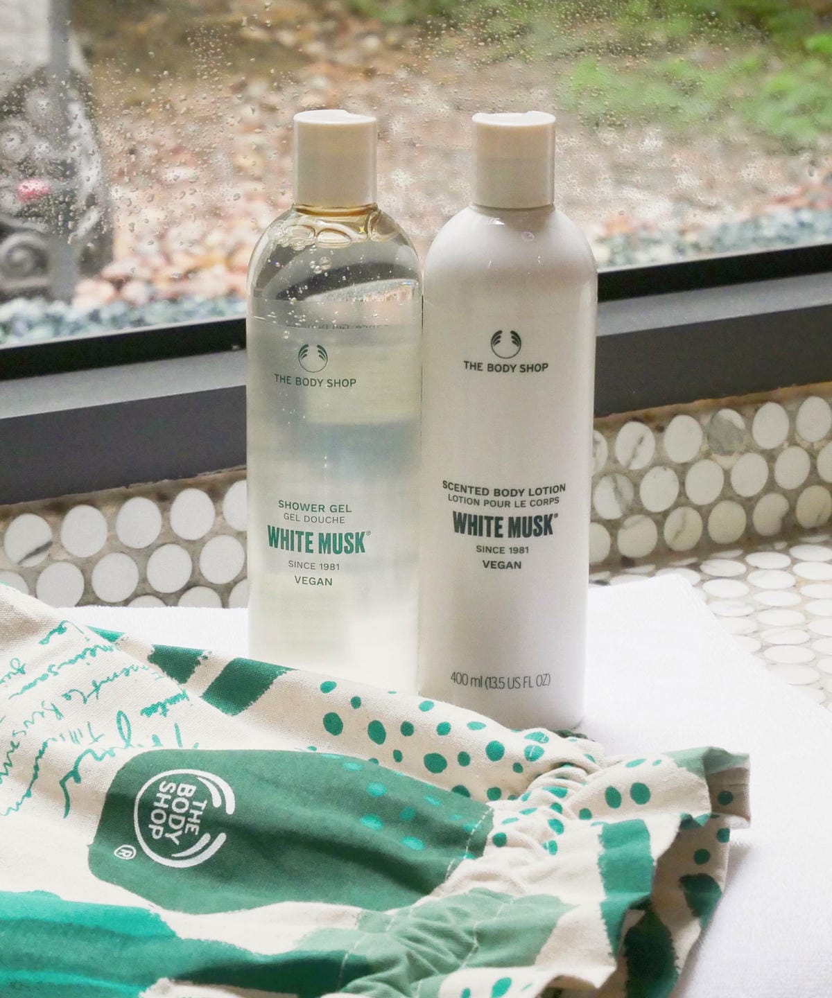 【The Body Shop 美體小舖】男生女生都愛萬人迷香氛,白麝香沐浴膠,白麝香身體潤膚乳