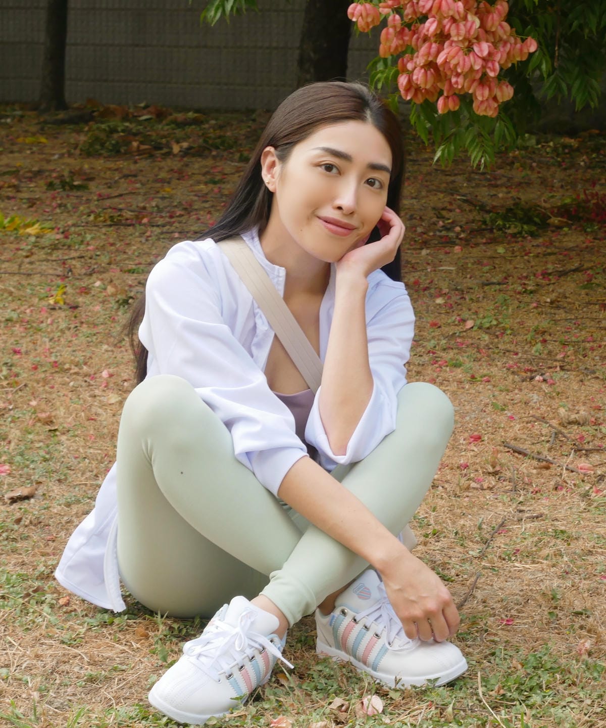 【K-SWISS】秋冬必備時尚防水運動鞋,新色粉嫩登場,潮流穿搭推薦,郭書瑤女神同款休閒鞋