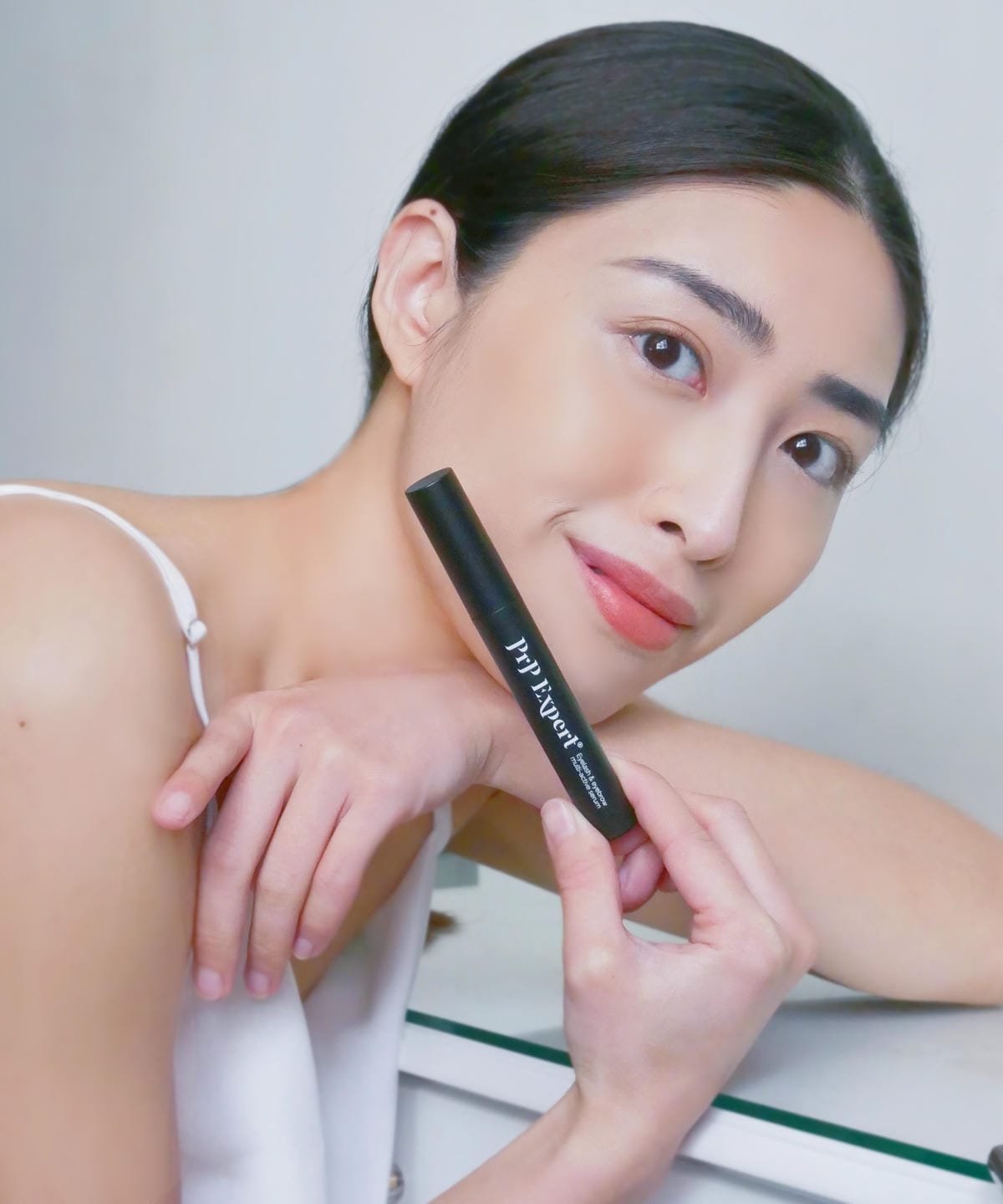 【ENIE 雅如詩】PrP 胜肽睫毛眉毛滋養液,眼部居家保養推薦,打造英氣個性野生眉與濃密睫毛