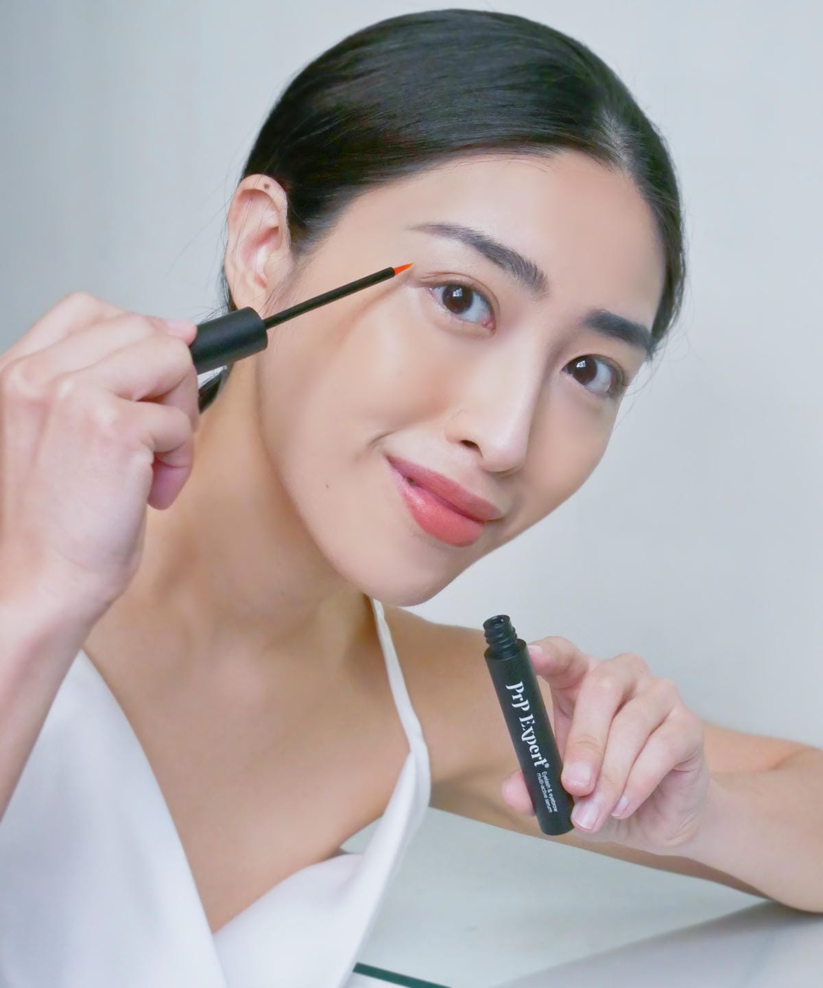 【ENIE 雅如詩】PrP 胜肽睫毛眉毛滋養液,眼部居家保養推薦,打造英氣個性野生眉與濃密睫毛