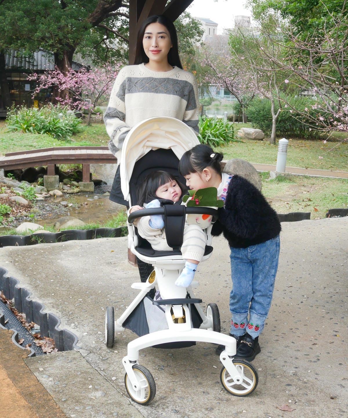 【Mama & Dada 育兒潮品】2023嬰兒推車推薦,Deer sq.  Axis女神守護者,超美溜娃神器,輕鬆當女神媽咪