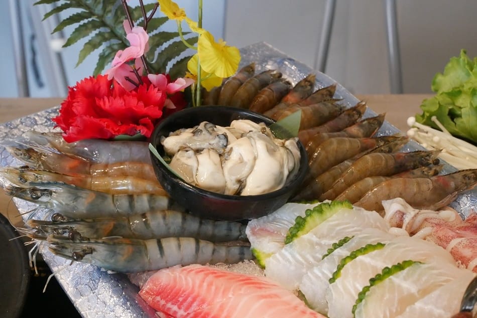 肉多多火鍋-林甜蜜 肉多多火鍋-林甜蜜