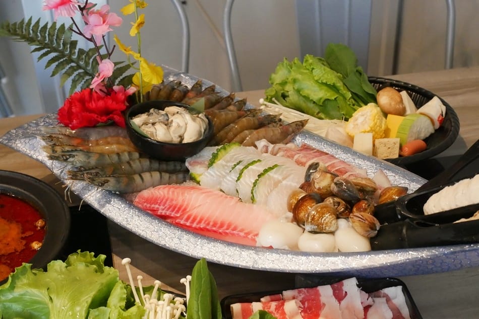 肉多多火鍋-林甜蜜 肉多多火鍋-林甜蜜