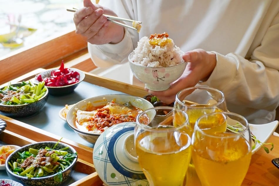 【田寮農莊】台中南屯,寵物友善,景觀餐廳,落羽松秘境 【田寮農莊】台中南屯,寵物友善,景觀餐廳,落羽松秘境