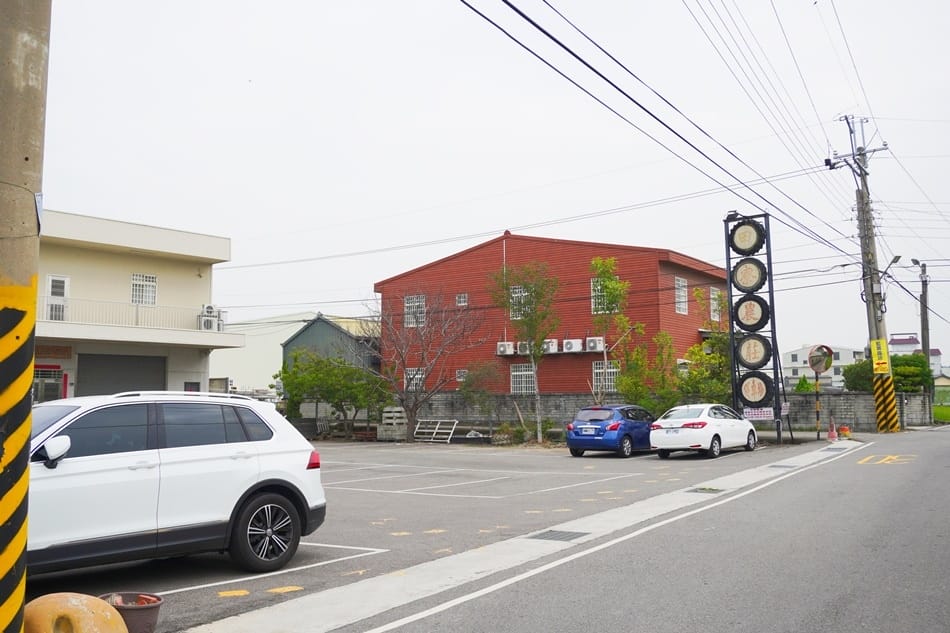 【田寮農莊】台中南屯,寵物友善,景觀餐廳,落羽松秘境 【田寮農莊】台中南屯,寵物友善,景觀餐廳,落羽松秘境