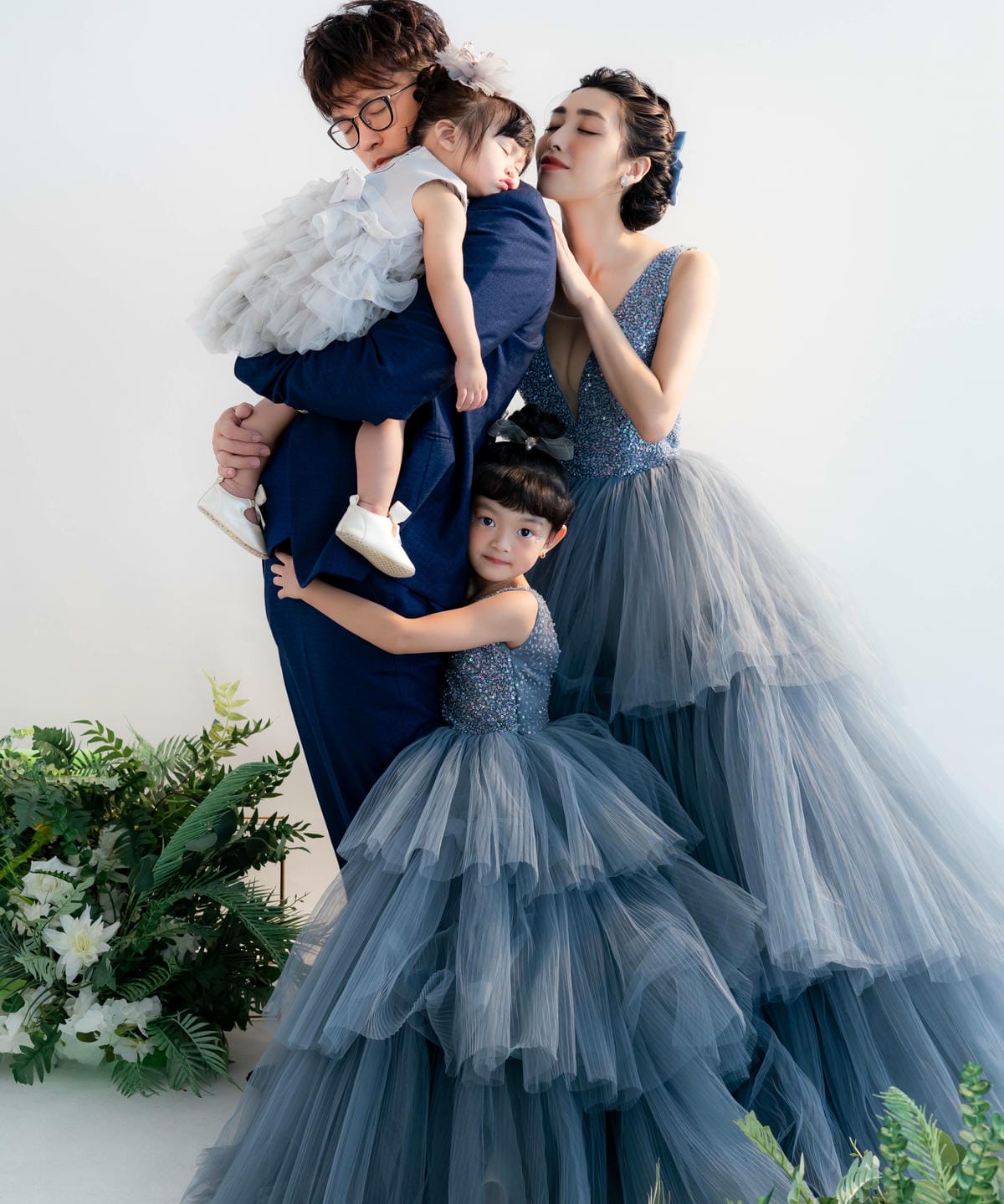 【新竹兒童寫真推薦】JH-family 京華攝影集團,超大攝影棚,全家福、寶寶寫真、兒童寫真、親子寫真、孕媽咪寫真