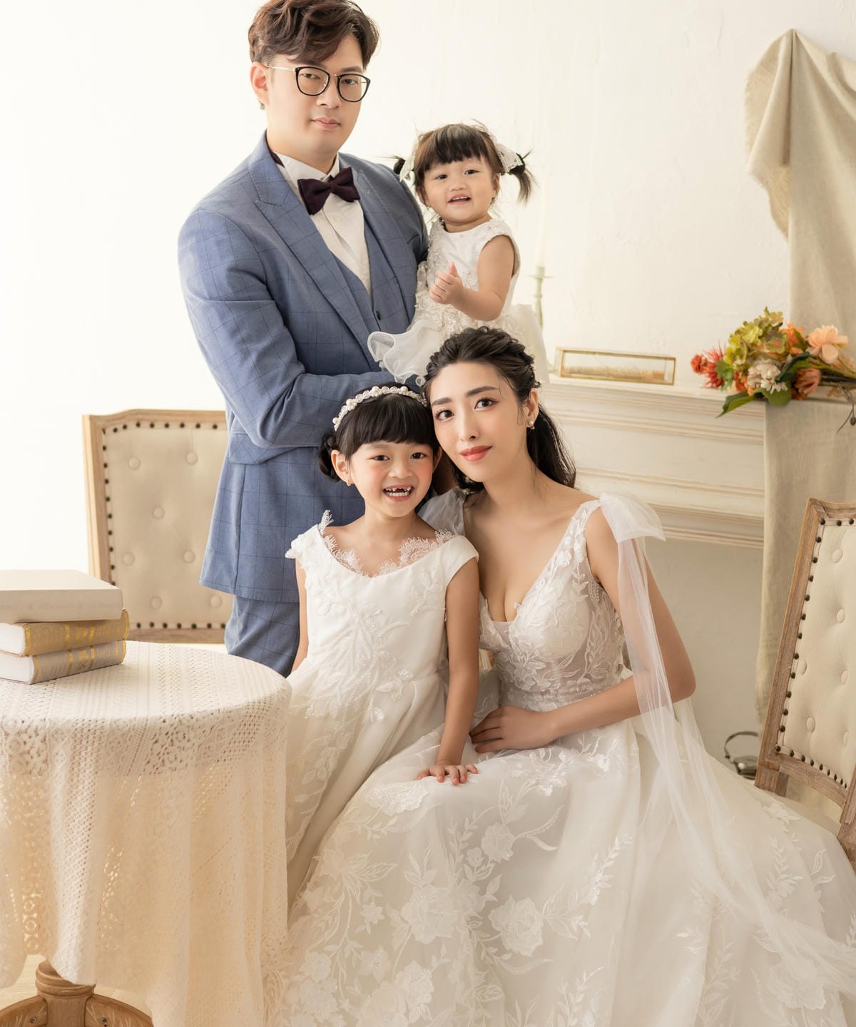 【新竹兒童寫真推薦】JH-family 京華攝影集團,超大攝影棚,全家福、寶寶寫真、兒童寫真、親子寫真、孕媽咪寫真