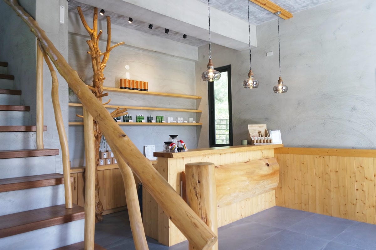 【住宿分享】南投日月潭民宿,賞螢火蟲推薦,八番私人住宅,遠離 【住宿分享】南投日月潭民宿,賞螢火蟲推薦,八番私人住宅,遠離