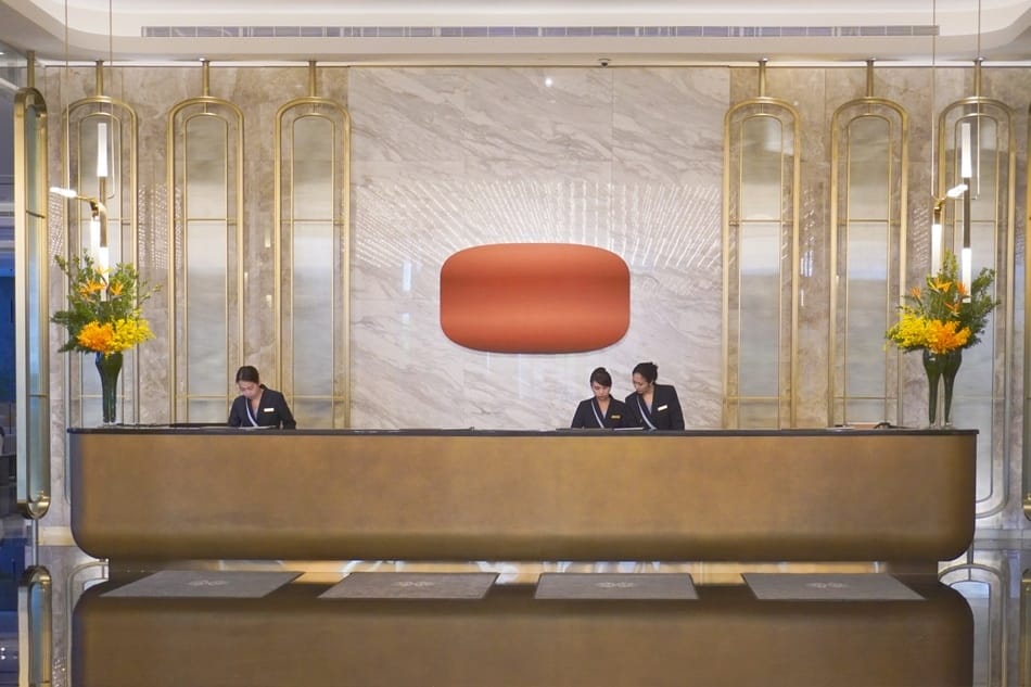 【台北漢來大飯店】全新吃到飽品牌「島語自助餐廳」,無邊際泳池