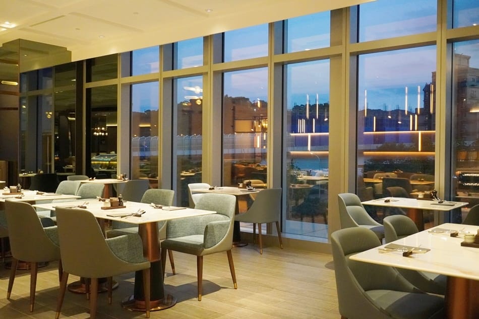 【台北漢來大飯店】無邊際泳池、三溫暖、健身房、戶外禮堂、大廳 【台北漢來大飯店】無邊際泳池、三溫暖、健身房、戶外禮堂、大廳