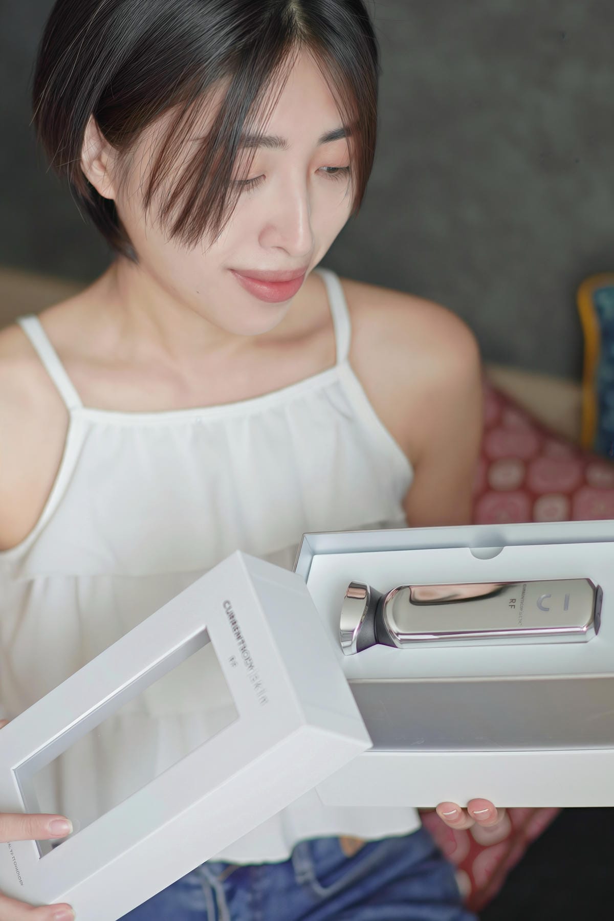 【CurrentBody Skin RF射頻美容儀】打造居家嫩膚時光,膠原蛋白up,輕鬆保養,智能溫控,抗老射頻儀推薦