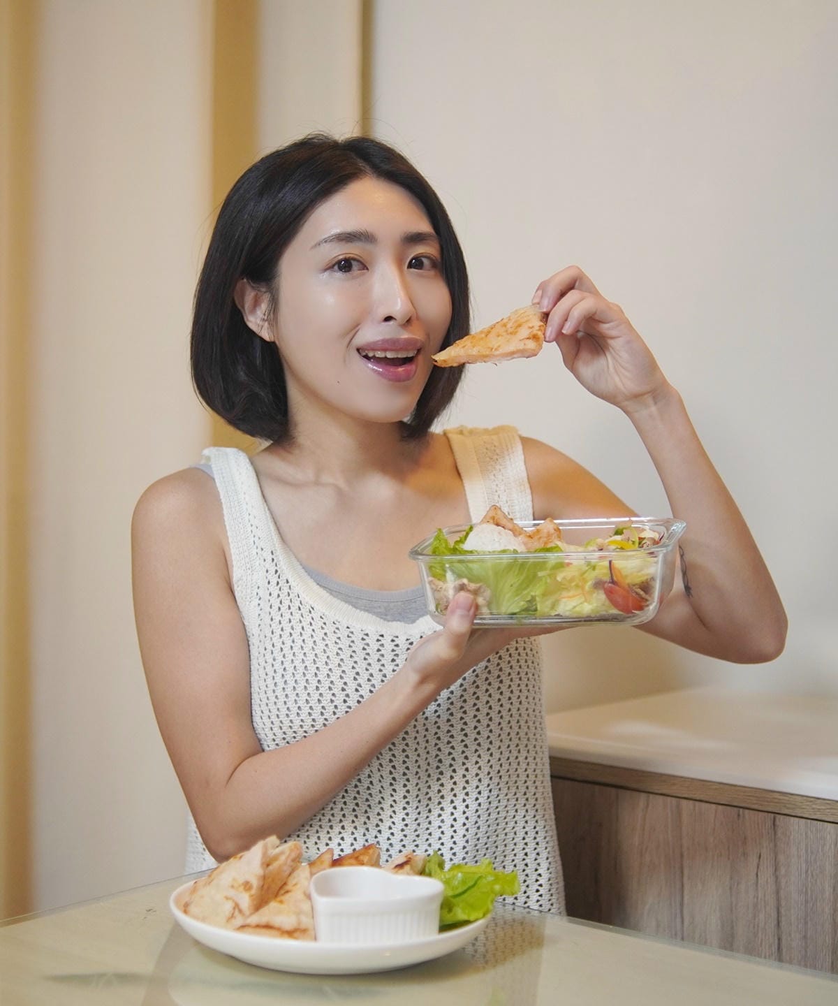 【冷凍食品宅配推薦】月亮蝦餅玩味天盛評價，快速料理分享，蝦仁＋花枝的完美組合，味蕾大爆發！