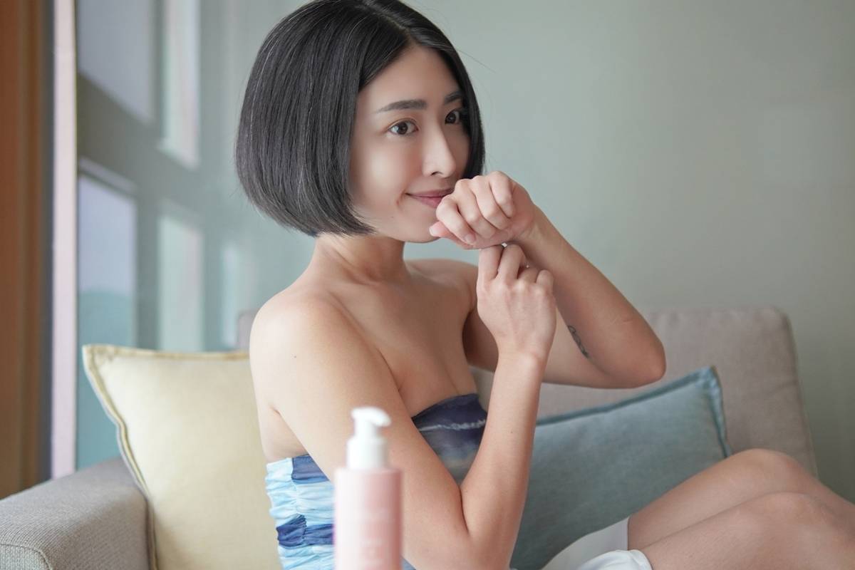 【Éternité 奇蹟撫紋精華乳液】試用心得，全身可用乳液推薦，從乾燥粗糙到柔潤細緻的奇蹟旅程