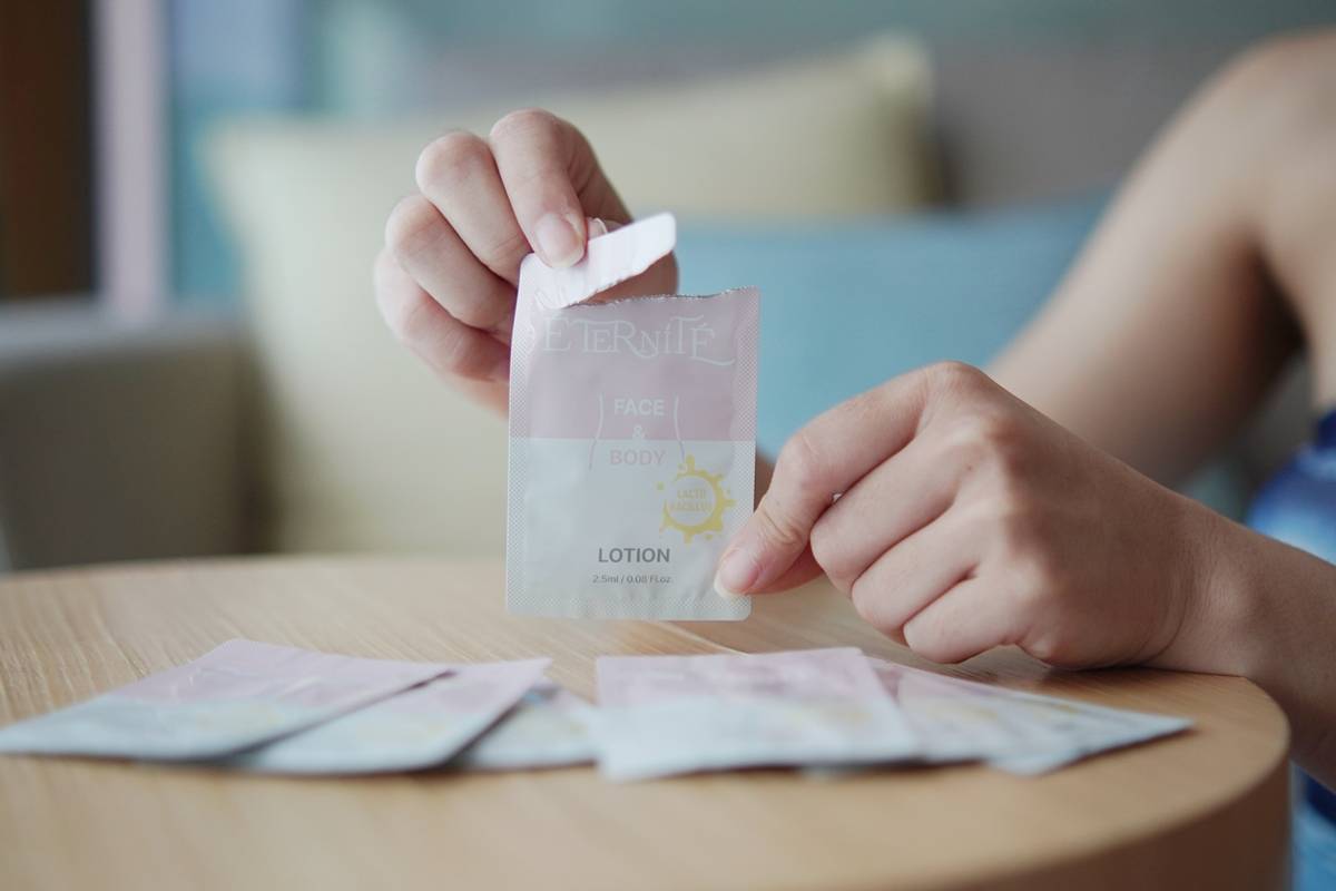 【Éternité 奇蹟撫紋精華乳液】試用心得，全身可用乳液推薦，從乾燥粗糙到柔潤細緻的奇蹟旅程