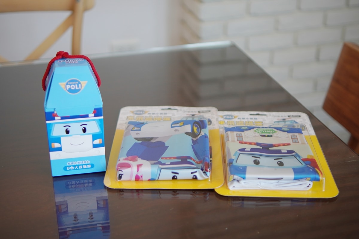 【Babytiger虎兒寶】兒童用品網購推薦,開箱韓國POLI波力正版授權nunuKIDS車用遮陽簾+波力蠟筆 - 第4張圖 【Babytiger虎兒寶】兒童用品網購推薦,開箱韓國POLI波力正版授權nunuKIDS車用遮陽簾+波力蠟筆