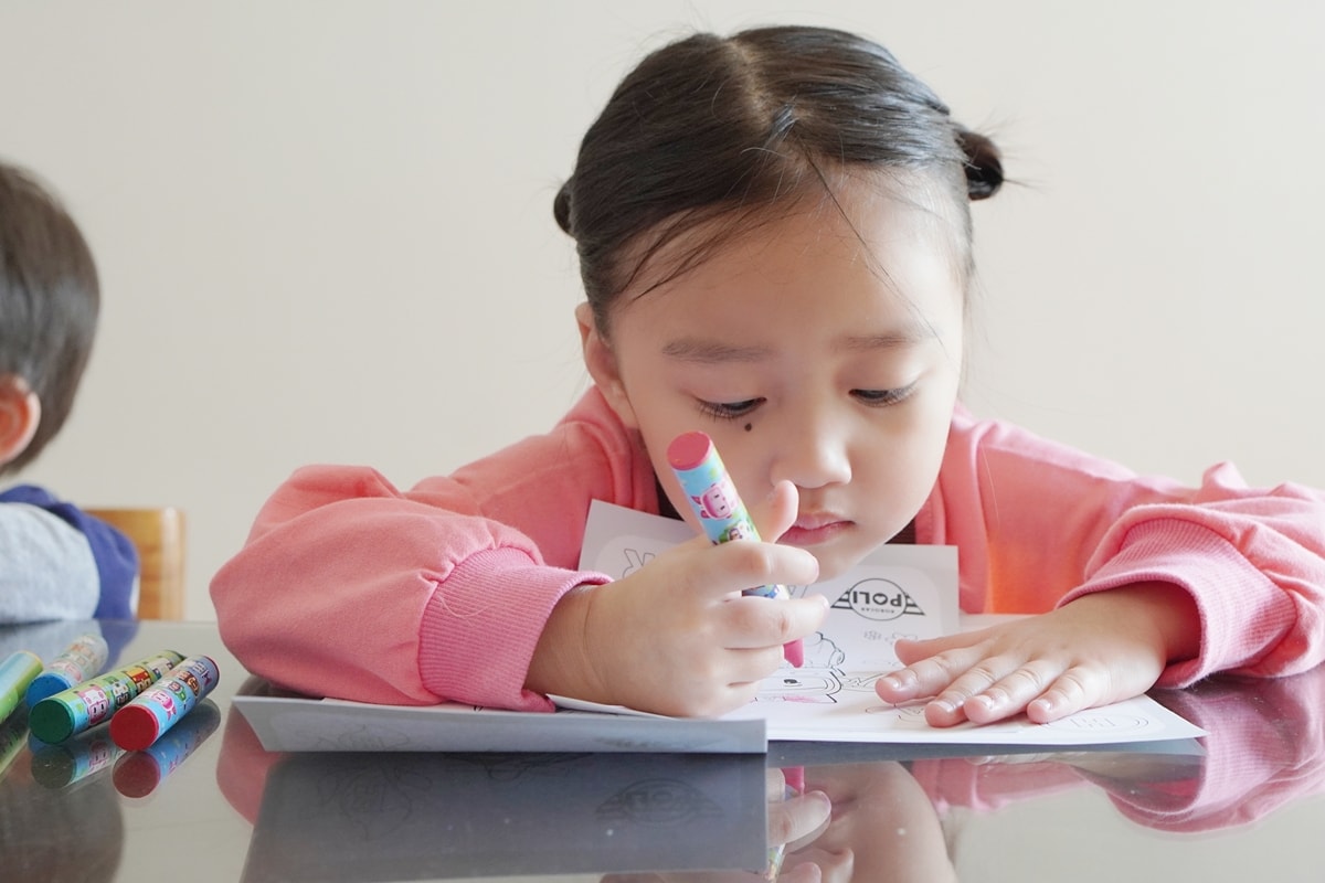 【Babytiger虎兒寶】兒童用品網購推薦,開箱韓國POLI波力正版授權nunuKIDS車用遮陽簾+波力蠟筆 - 第6張圖 【Babytiger虎兒寶】兒童用品網購推薦,開箱韓國POLI波力正版授權nunuKIDS車用遮陽簾+波力蠟筆