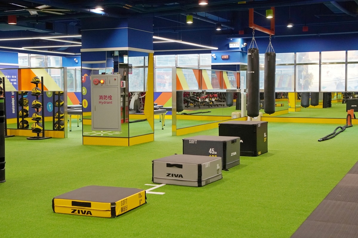 【健身房推薦】新竹全新地點香山店，館內設施，World Gym 領取14天免費體驗，多元有氧團課體驗