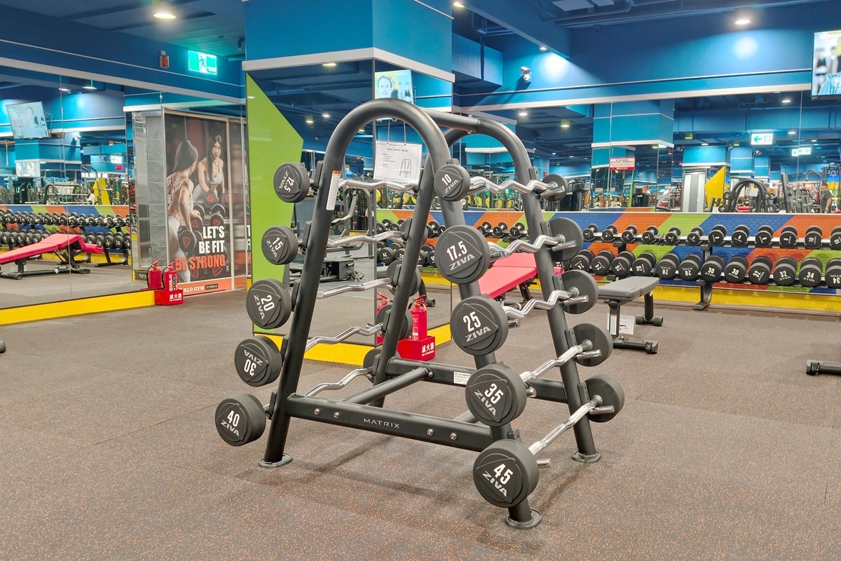 【健身房推薦】新竹全新地點香山店，館內設施，World Gym 領取14天免費體驗，多元有氧團課體驗
