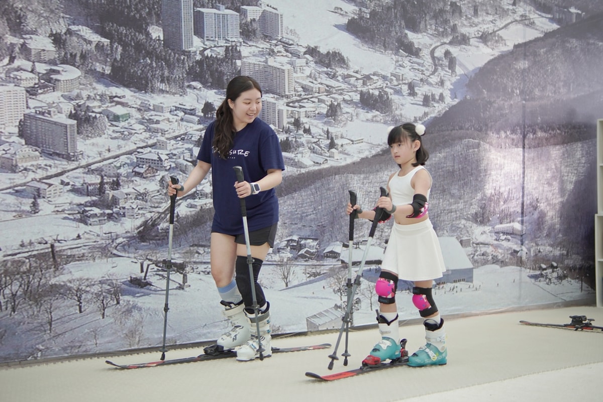 日本王子滑雪學校 高雄室內滑雪推薦，日本王子滑雪學校唯一授權室內機上滑雪學校，單板/雙板