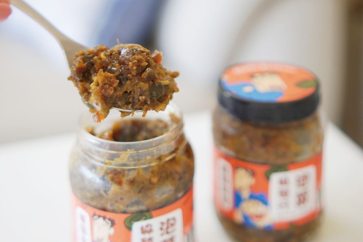 【泡菜界的時尚風潮】超可愛的 協發行泡菜 x 蠟筆小新聯名！好吃停不下，5款必吃泡菜開箱分享
