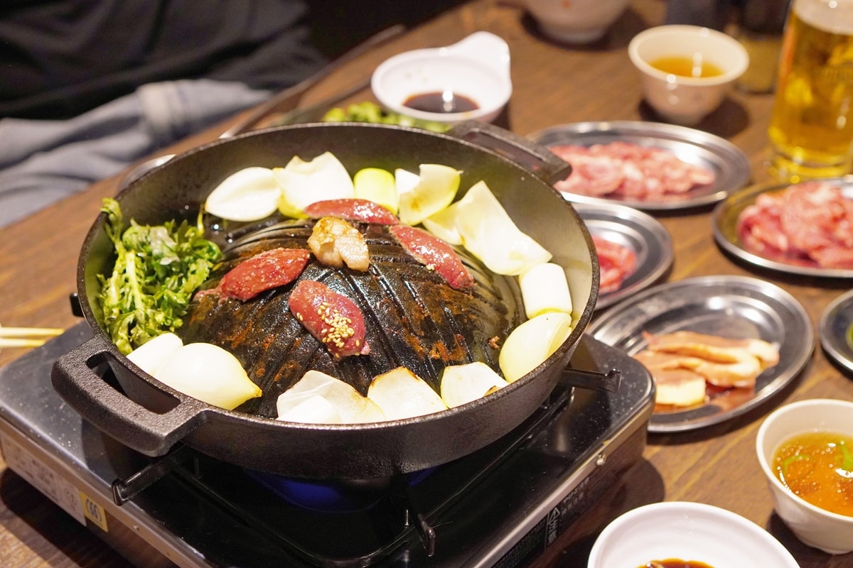 【北海道札幌】北海道札幌美食推薦,成吉思汗烤肉,羊脂香氣滿分的「札幌ジンギスカン 羊座」 - 第17張圖 【北海道札幌】北海道札幌美食推薦,成吉思汗烤肉,羊脂香氣滿分的「札幌ジンギスカン 羊座」