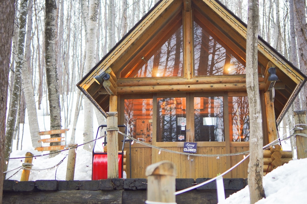 【北海道富良野】森林精靈露台,體驗夢幻冬季雪景,小木屋步道商店街,手工紀念品推薦 - 第10張圖 【北海道富良野】森林精靈露台,體驗夢幻冬季雪景,小木屋步道商店街,手工紀念品推薦