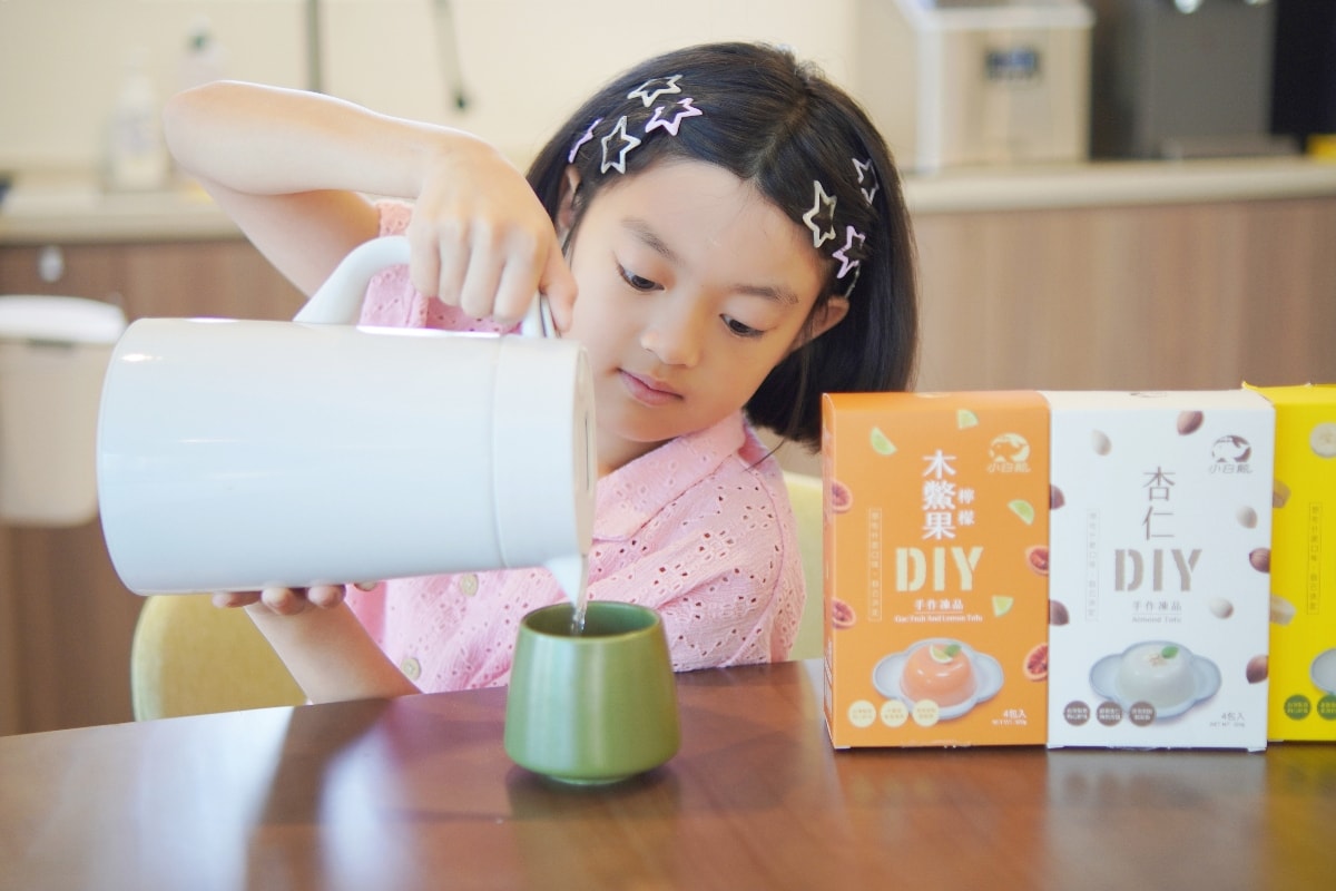 小白鯨DIY凍品系列：親子手作的健康選擇，想吃什麼口味自己決定，不含香料、色素和防腐劑