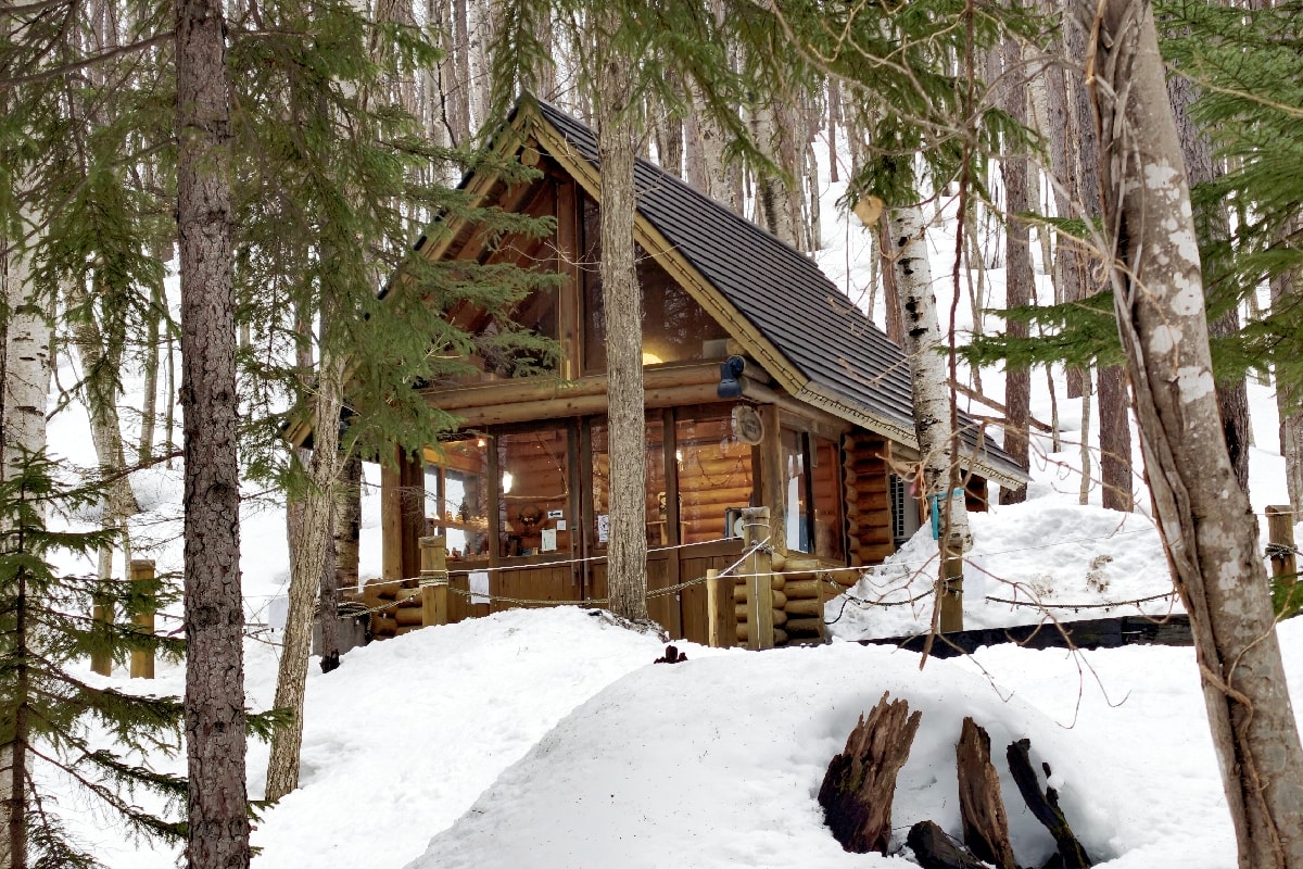 【北海道富良野】森林精靈露台,體驗夢幻冬季雪景,小木屋步道商店街,手工紀念品推薦 - 第8張圖 【北海道富良野】森林精靈露台,體驗夢幻冬季雪景,小木屋步道商店街,手工紀念品推薦