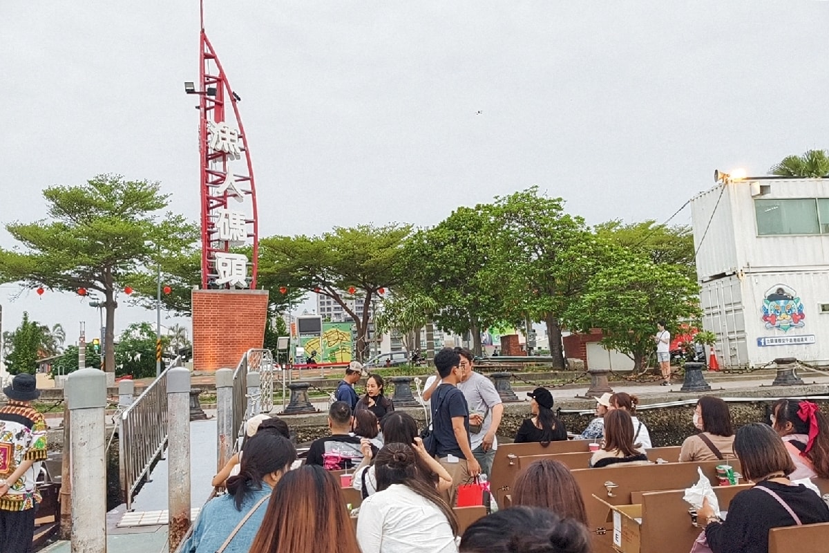 【台南運河百年慶典】立驛國際安平遊港遊運河，乘船巡遊穿越12座橋，重新感受台南之美