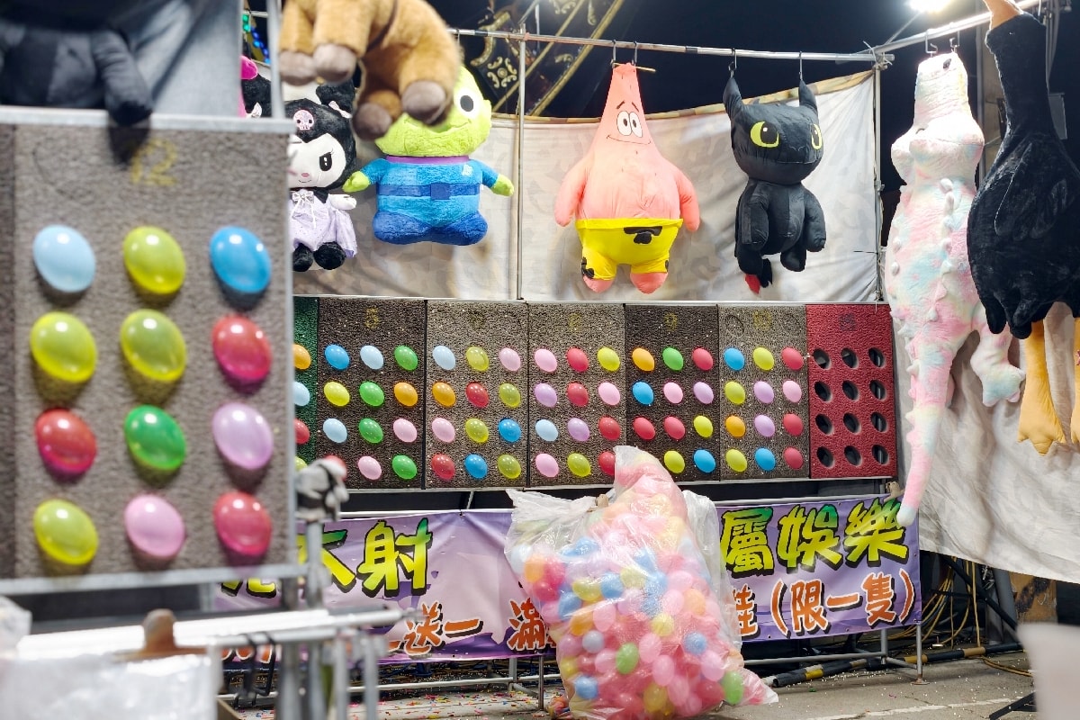 【台南武聖觀光夜市】美味與趣味之旅好玩又好逛，平日人潮也很多，分享四大必訪攤位推薦！
