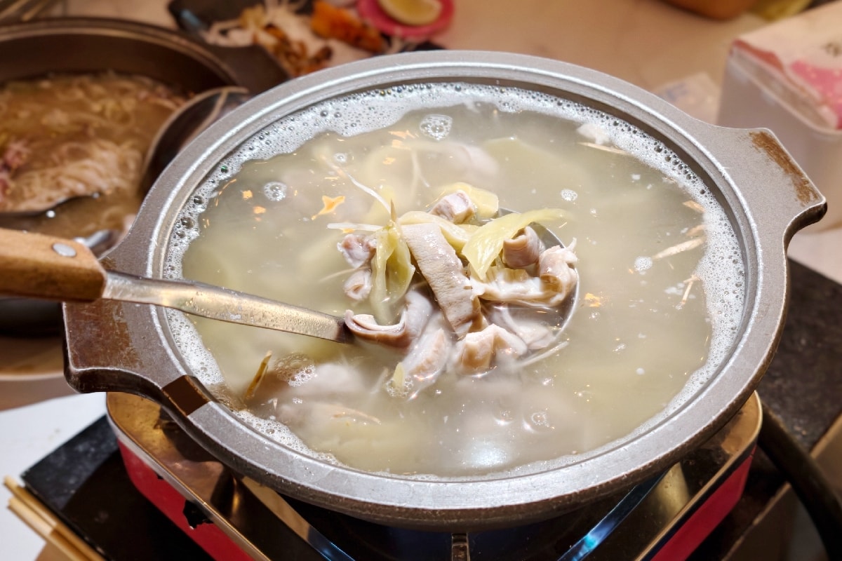 台中龍井必訪景點:那兩蚵烤鮮蚵夜景海鮮餐廳,美食、夜景、親子設施一次滿足! 附菜單。 - 第36張圖 台中龍井必訪景點:那兩蚵烤鮮蚵夜景海鮮餐廳,美食、夜景、親子設施一次滿足! 附菜單。