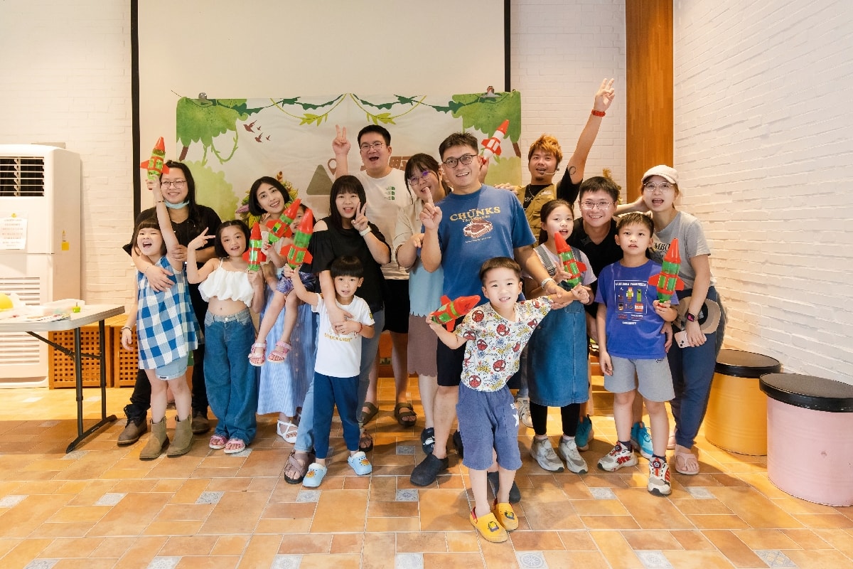 苗栗逗點露營區，豪華露營區全攻略：親子懶人必備的夢幻露營體驗，包場活動、露營車