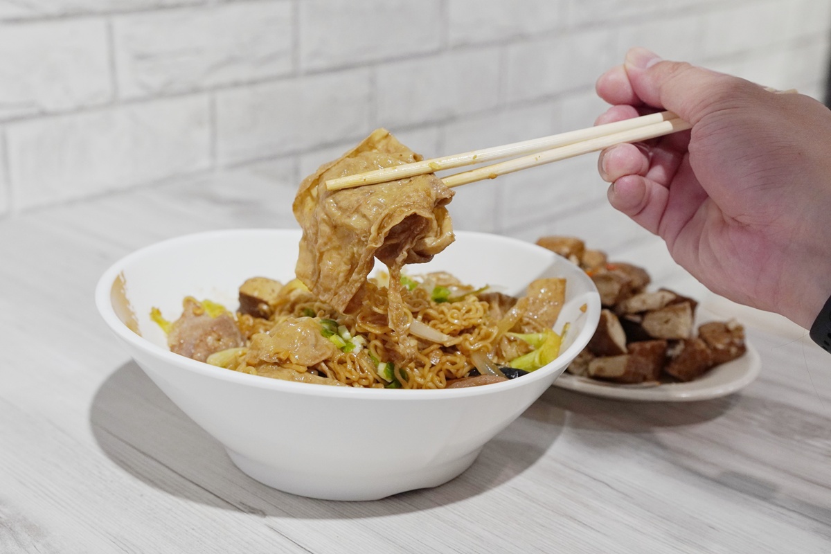 【台北文山美食】禎記滷味（中國科大總店）：萬芳醫院旁隱藏版美味！學生宵夜與追劇必備冷滷首選